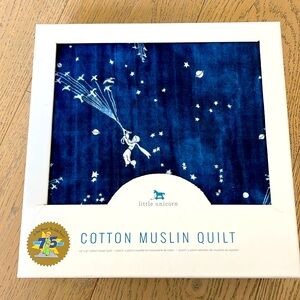 NWT Little Unicorn Cotton Muslin Quilt